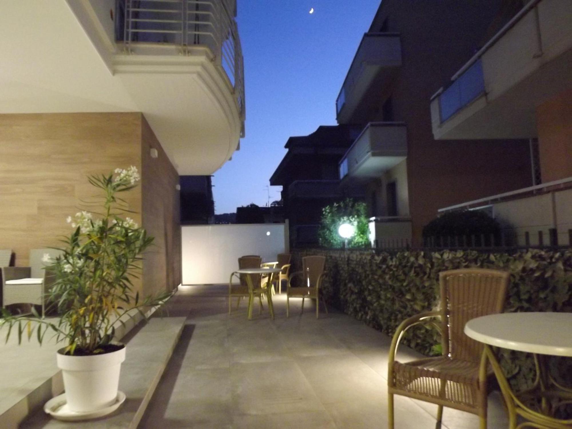 Residence Twigha Martinsicuro Zewnętrze zdjęcie